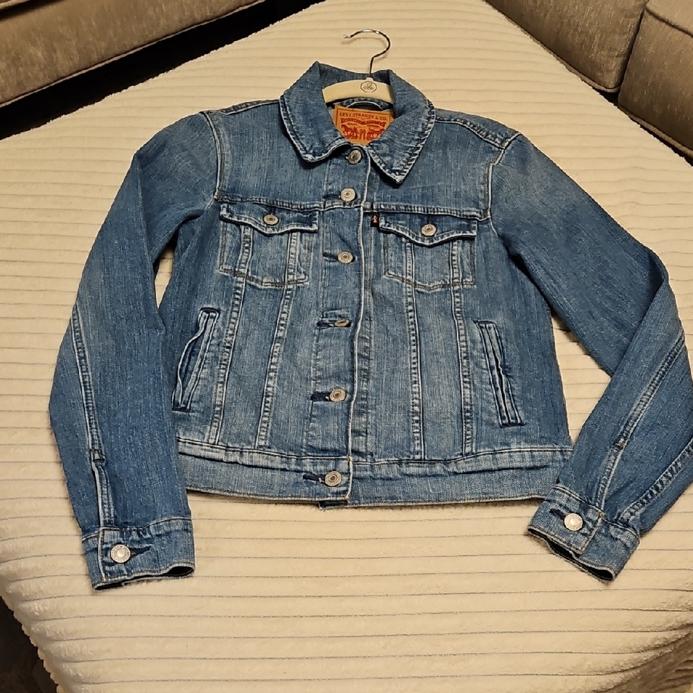 Levi's Light Blue Denim Jacket size small